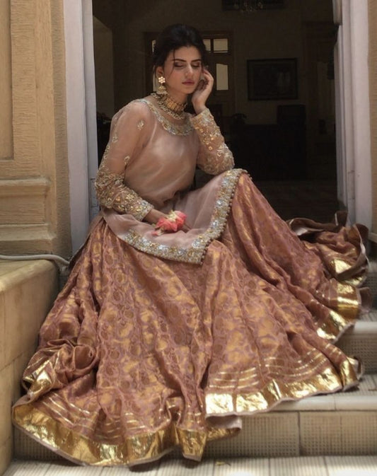 3PC Ready-to-Wear Embroidered Organza Shirt with Jamawar Sharara – Pink & Peach Elegance