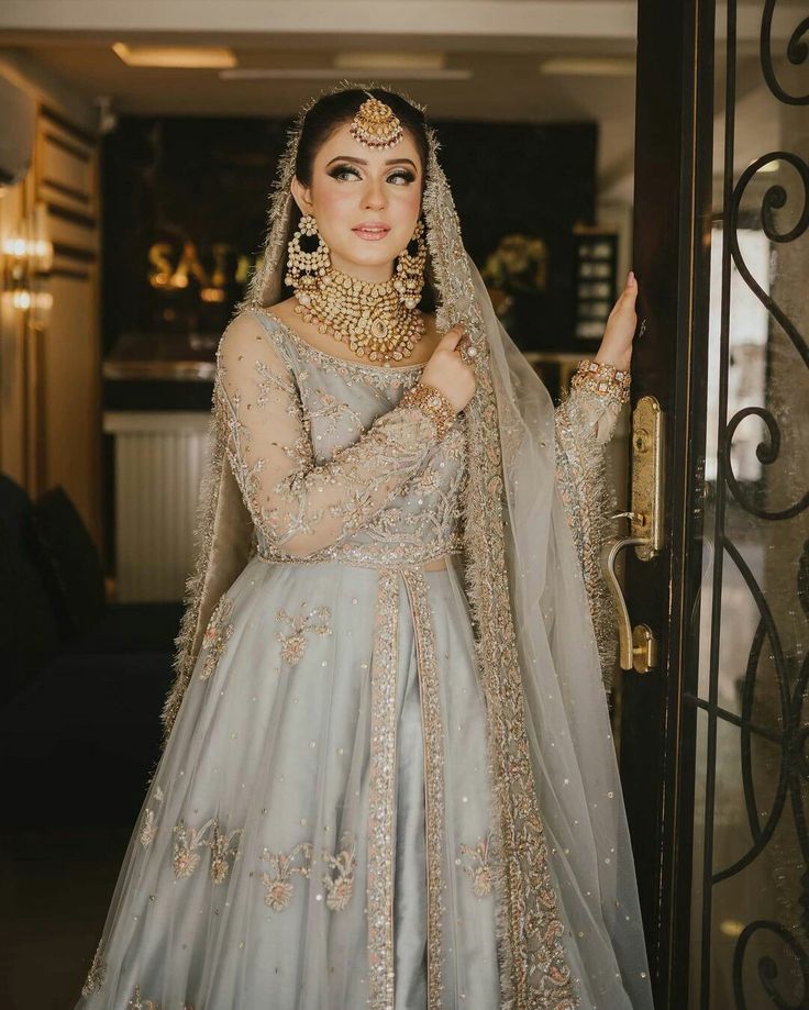 Elegant Pastel Blue Maxi Gown – The Perfect Bridal Choice