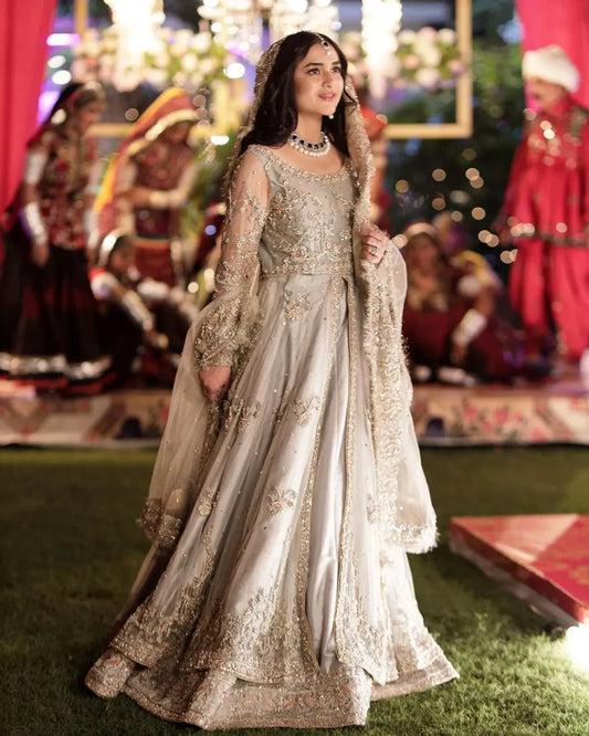 Elegant Light Grey  Maxi Gown – The Perfect Bridal Choice