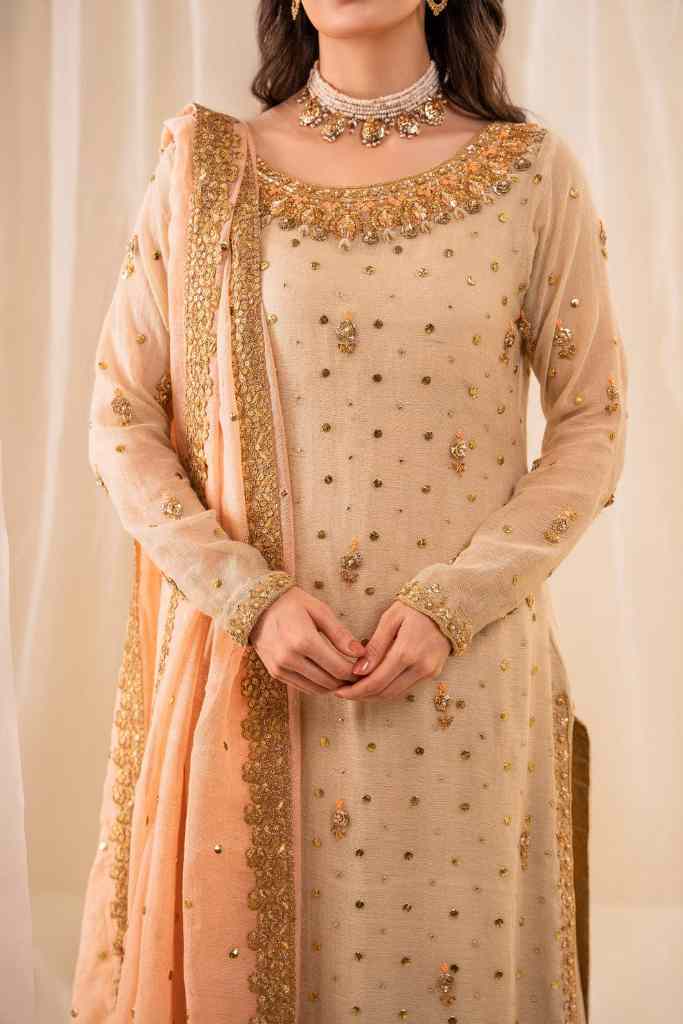 3PC Ready-to-Wear Embroidered Khadi Dress – Classic Look
